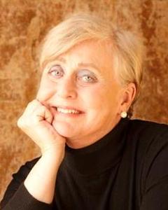 Woman, 65. pabbit