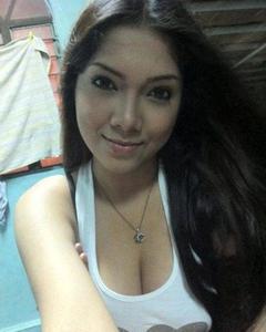 Woman, 34. EleanicazJean