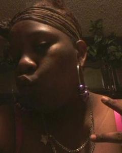 Woman, 34. Queen214902