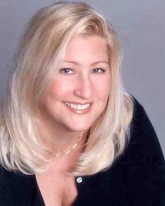 Woman, 64. Looking676002
