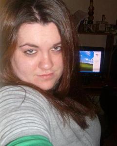 Woman, 40. Trina06945