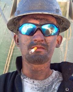 Man, 33. hopeisalligot