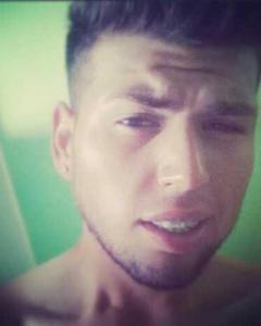 Man, 31. axelmora