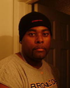 Man, 50. ezntha20105839