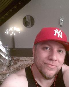 Man, 49. bizopking