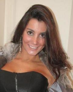 Woman, 44. torer