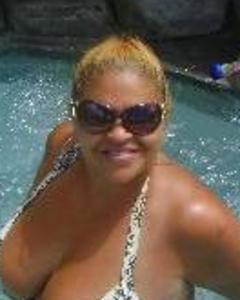 Woman, 61. Latina_mo