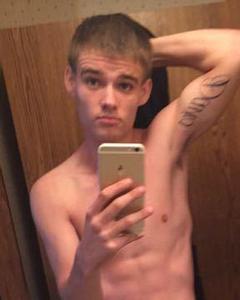 Man, 27. Sethdd