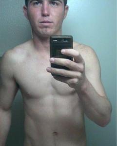 Man, 35. Ticjussy