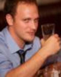 Man, 40. againcelow1984