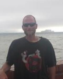 Man, 43. Symmesnation