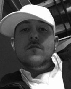 Man, 44. Korbindallas