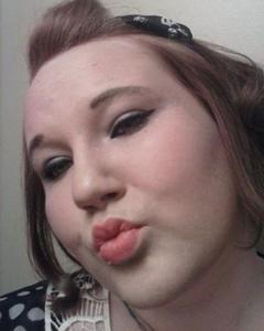 Woman, 35. cherrie_bomb