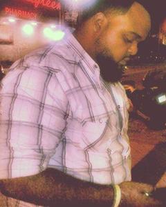 Man, 36. iSam8116