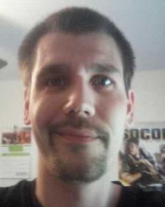 Man, 44. NKR