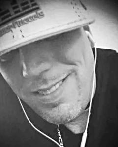 Man, 52. Mcasi