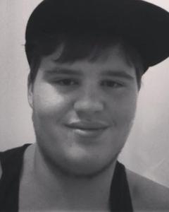Man, 33. Huntercorley