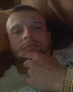 Man, 40. Unbreakabl8826