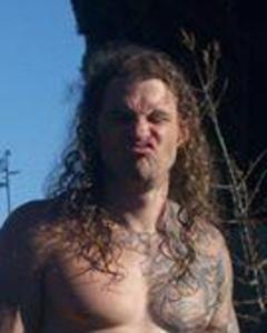 Man, 47. nickisinu