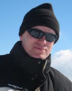 Man, 55. av2
