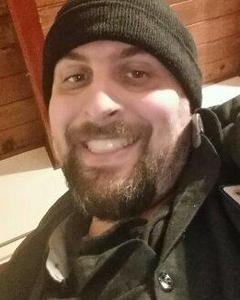 Man, 43. jeepguyslz