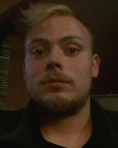 Man, 32. farva2701