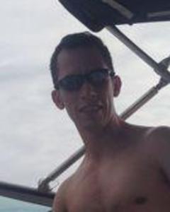 Man, 37. Cesarin3806