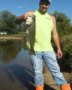 Man, 35. shooterb