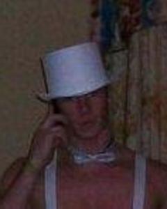 Man, 34. eliteastheycum