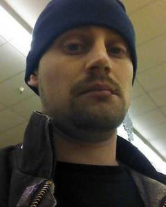 Man, 36. Nanew