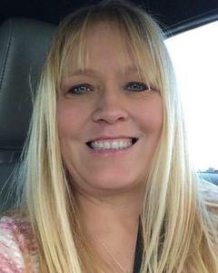 Woman, 57. Gun670478