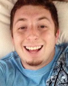 Man, 30. Joshalvarez