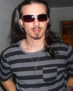 Man, 44. azriel1980