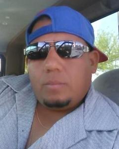Man, 46. Carlos775602