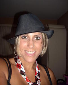 Woman, 43. dancer709902