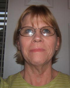 Woman, 73. linda95297