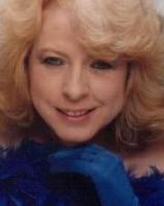Woman, 71. misstgarr