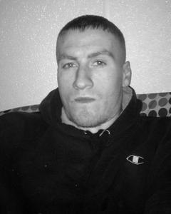Man, 36. pat0080
