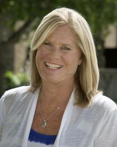 Woman, 65. Debi0008