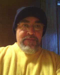 Man, 47. papazote