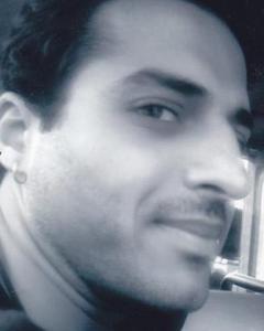 Man, 40. rajveer7138