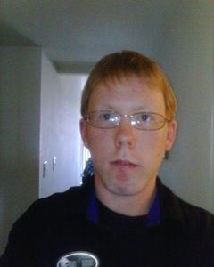 Man, 32. oxford214152