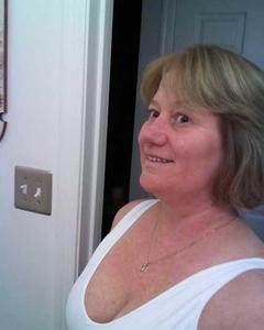 Woman, 60. lonelyinMd4030