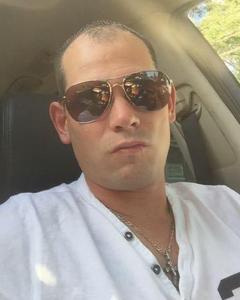Man, 40. Mike_r17