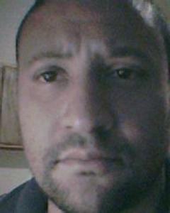 Man, 40. dana078