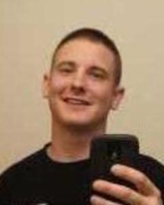 Man, 39. hausbro