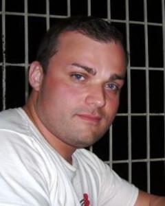 Man, 48. JC19772658