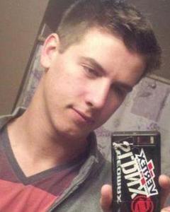 Man, 32. Bradyal