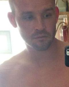 Man, 44. yeahimin330ey