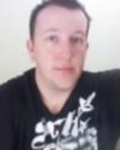 Man, 40. STIKK
